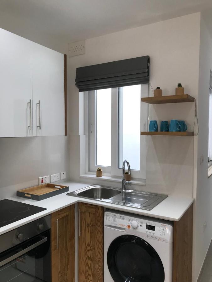 The Three Trees Apartments Sliema Exterior photo