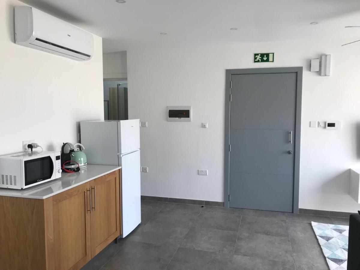 The Three Trees Apartments Sliema Exterior photo