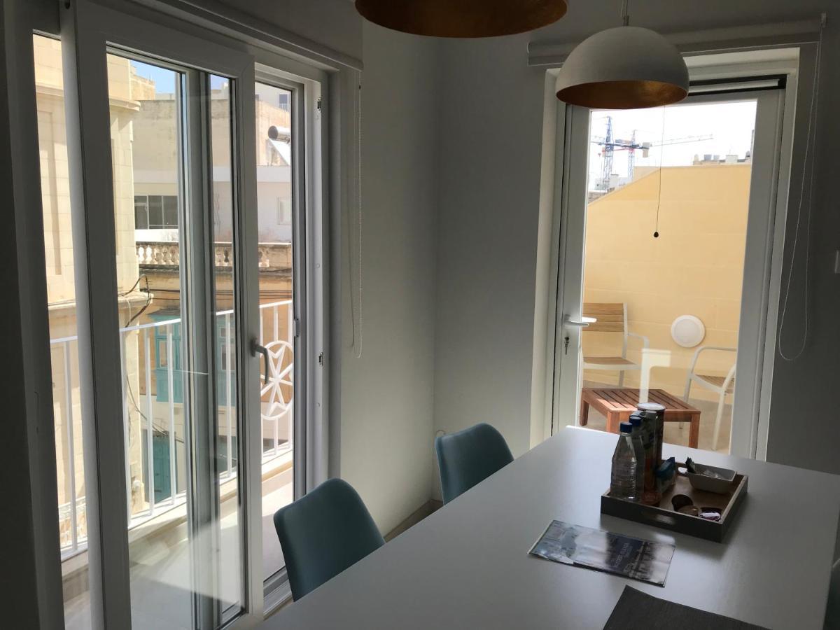 The Three Trees Apartments Sliema Exterior photo