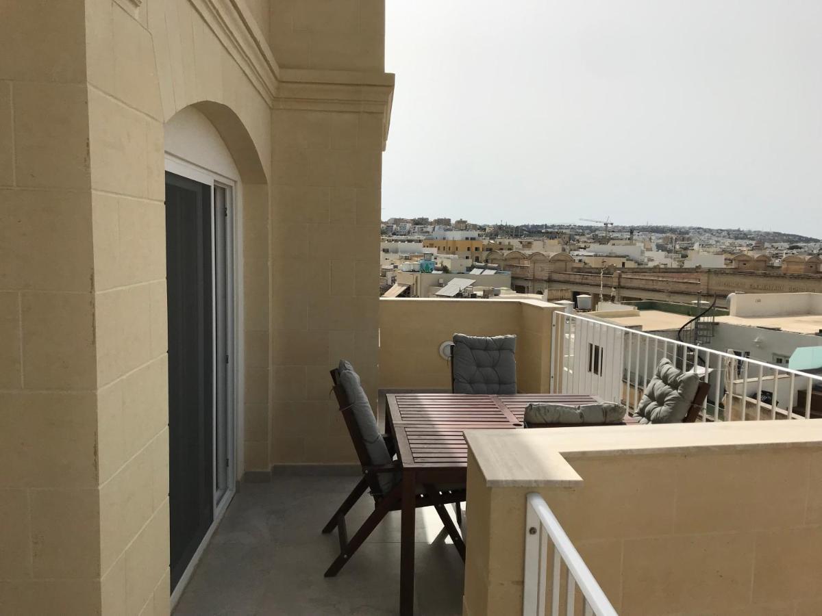 The Three Trees Apartments Sliema Exterior photo
