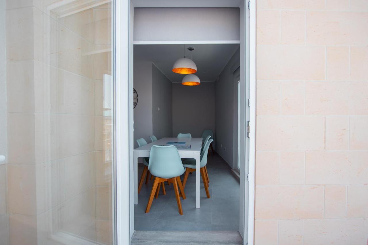 The Three Trees Apartments Sliema Exterior photo