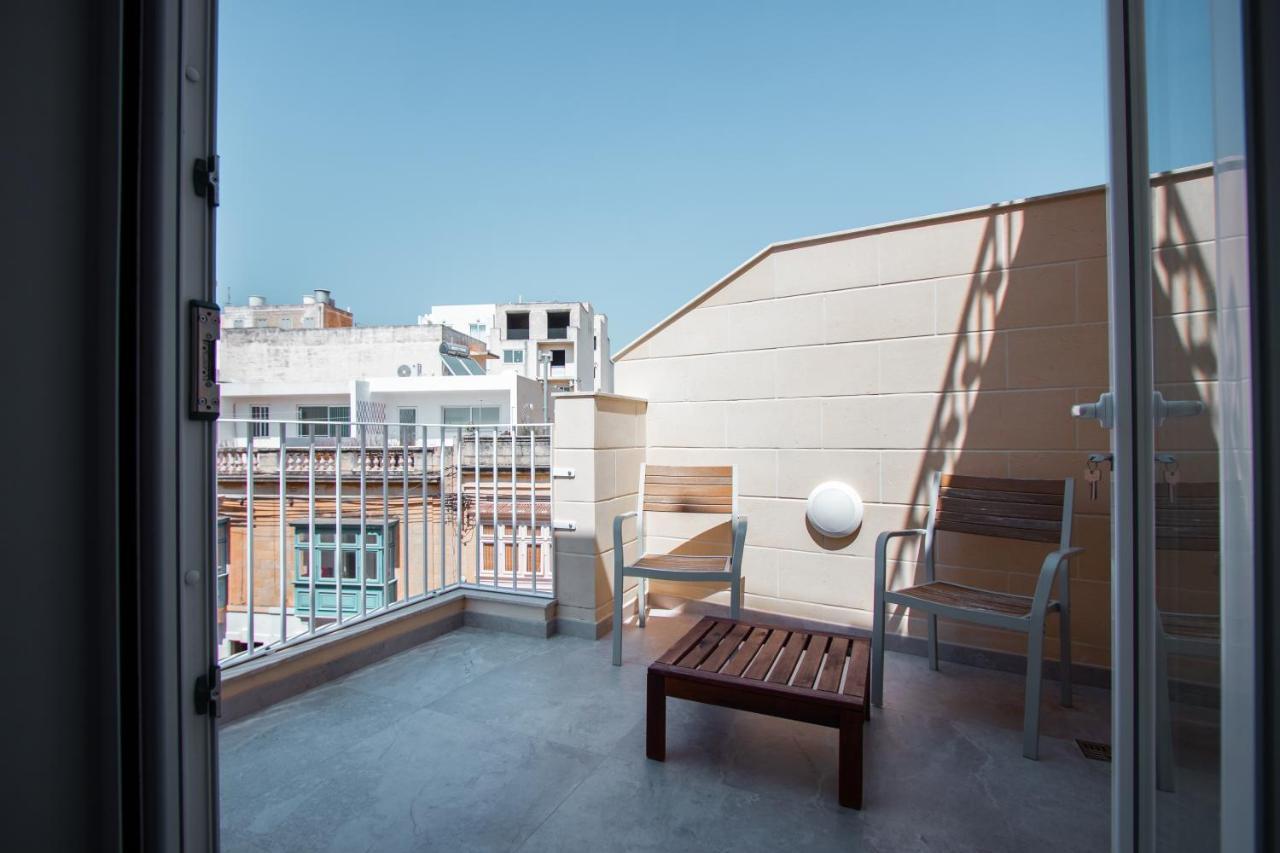 The Three Trees Apartments Sliema Exterior photo